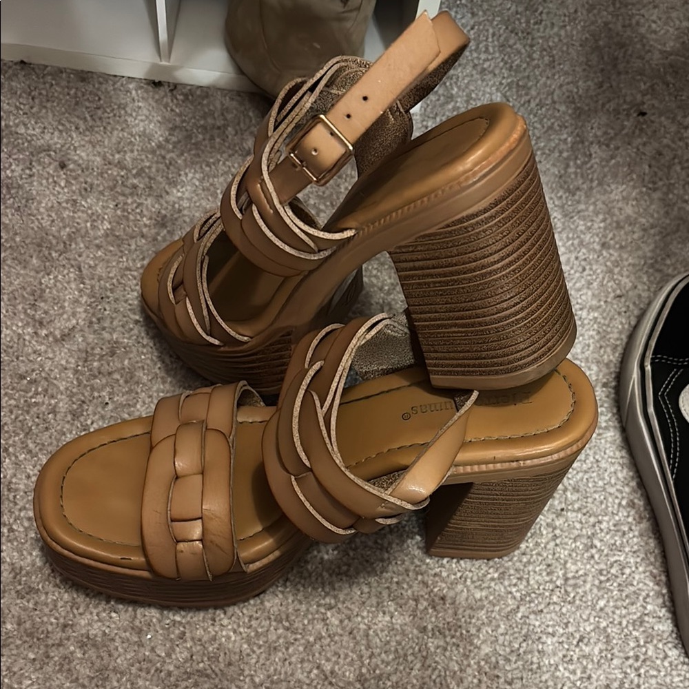 Stylish Tan Platform Heels